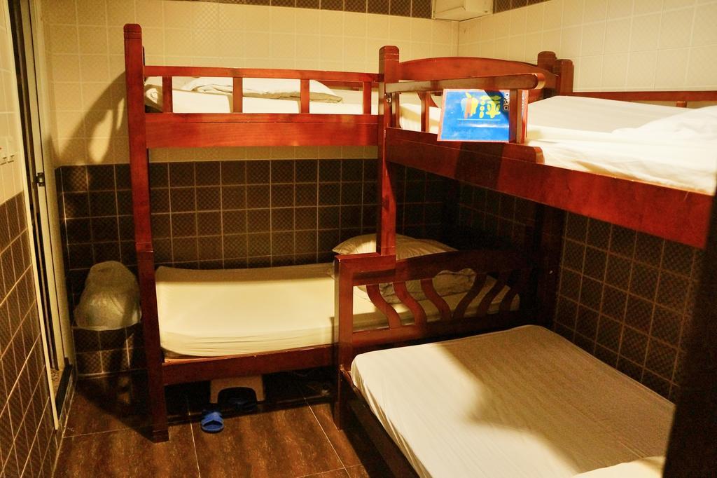 Xing Xing Hostel Hong Kong Room photo
